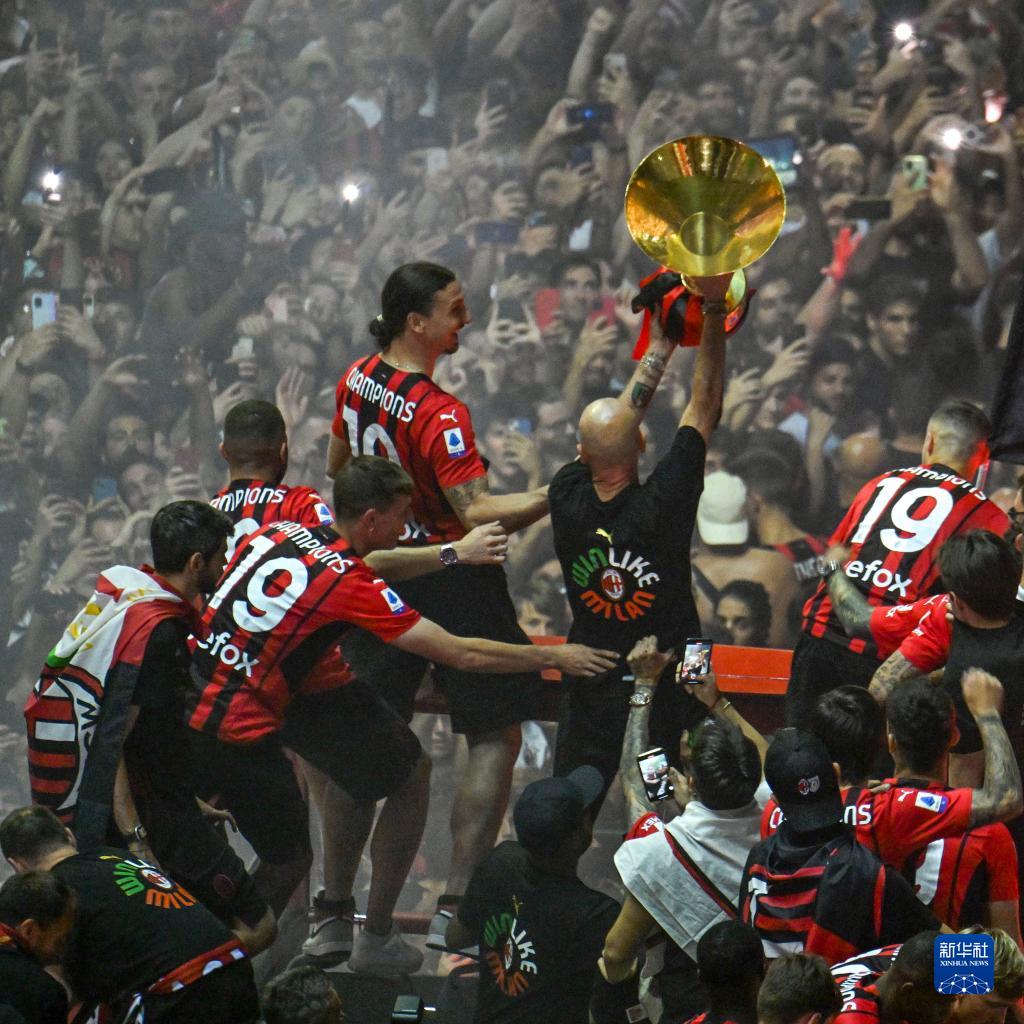 再次交出了 再次交出了