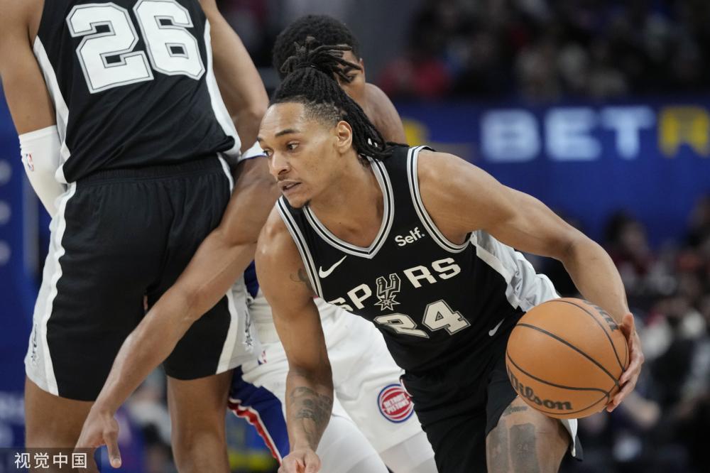 众奉献了一 众奉献了一