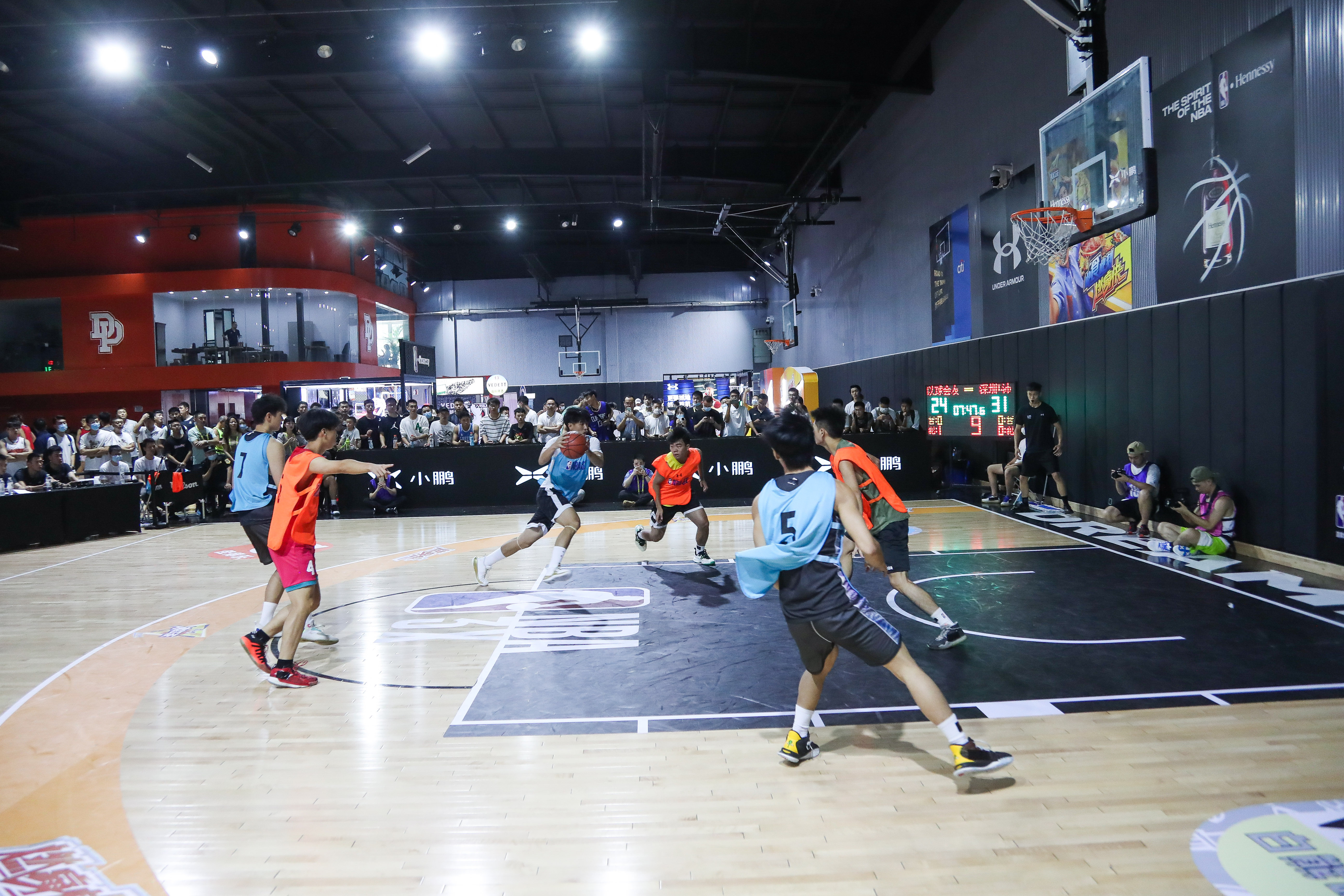 虽然听起来 虽然听起来