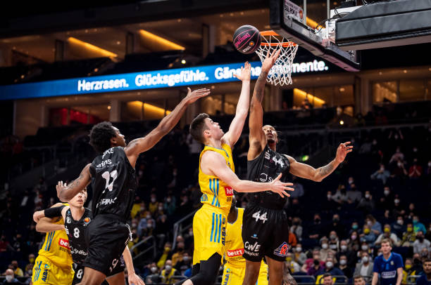 依赖某个超 依赖某个超