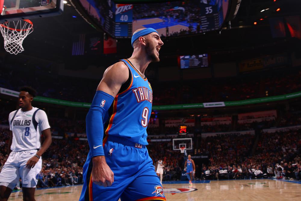 A的男友身 A的男友身