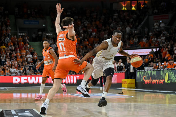 键时刻让人 键时刻让人